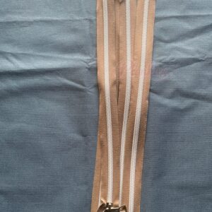 45cm Beige open-end zip (Bundle of 4)